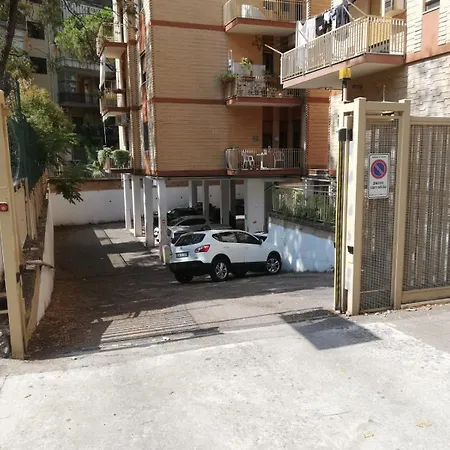 L'aurora Салерно